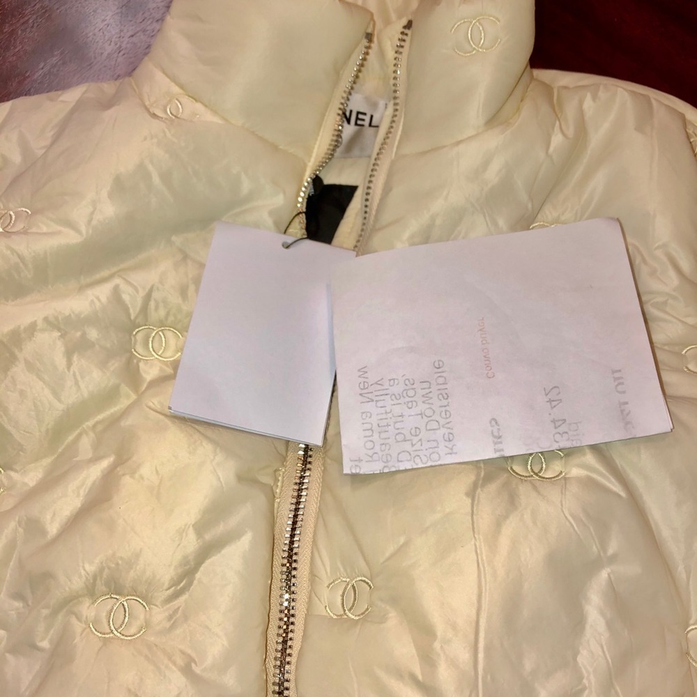 NWOT Off White Duck Down Mens Puffer Size S/M